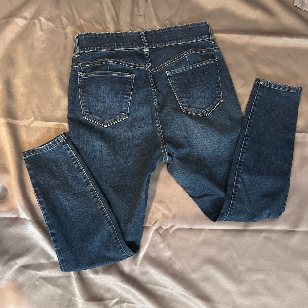 Curvy Sculpting Skinny Jeans, Size 10. Fit so good! - Picture 2 of 4